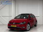 Volkswagen Golf 1.4 TSI Highline Business R | Panorama dak |, Auto's, 125 pk, Gebruikt, 4 cilinders, 1191 kg