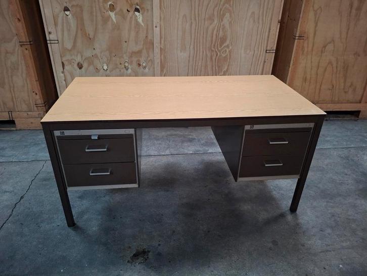 Gispen bureau Vintage design, Huis en Inrichting, Bureaus, Gebruikt, Bureau, Ophalen