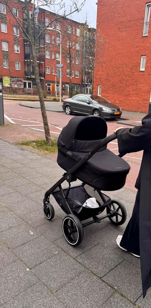 Cybex Balios S Lux 2-in-1 Moon Black – Zo goed als nieuw, Kinderen en Baby's, Kinderwagens en Combinaties, Zo goed als nieuw, Overige merken