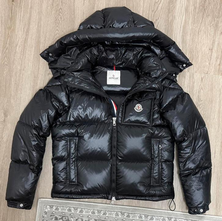 Moncler Montbeliard Zwart - Maat 3/L - Nieuw, Kleding | Heren, Jassen | Winter, Ophalen of Verzenden