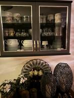 Mooie vitrine kast, Huis en Inrichting, Kasten | Vitrinekasten, Ophalen, 50 tot 100 cm, Zo goed als nieuw, 150 tot 200 cm