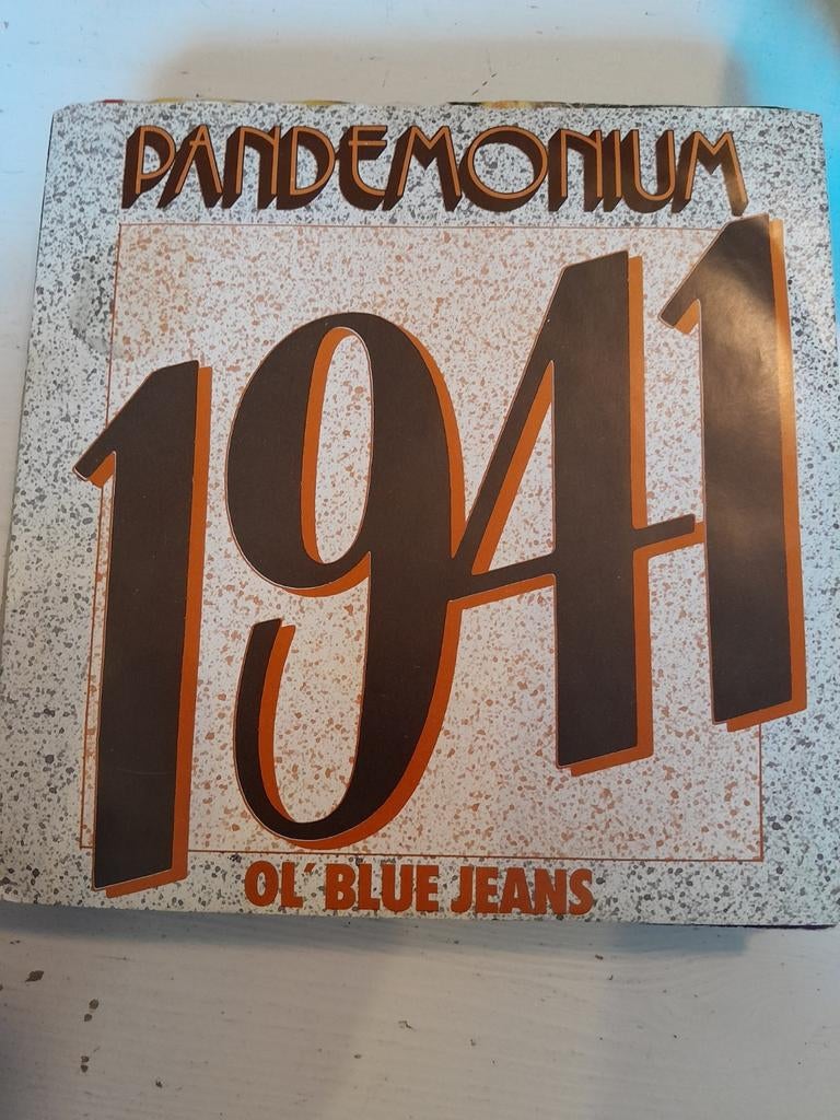 Pandemonium 7 inch 1941, Ophalen of Verzenden, Zo goed als nieuw, Nederlandstalig