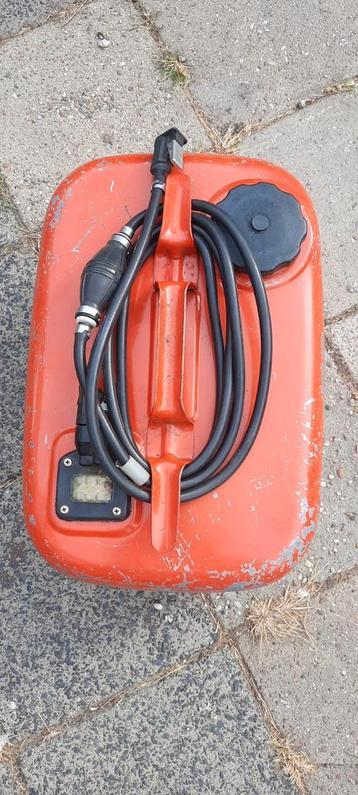 Te koop yamaha buitenboordmotor 24 liter tank ✅️ beschikbaar voor biedingen