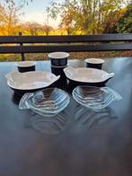 Pyrex blauw en schelpschaaltjes, Antiek en Kunst, Ophalen of Verzenden