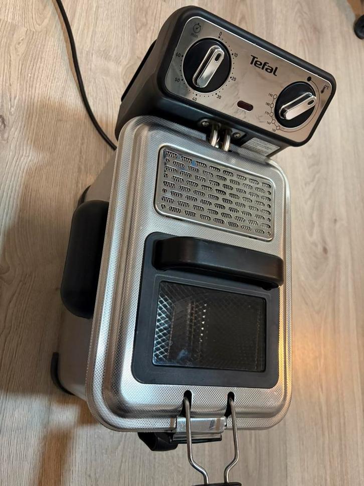 Tefal Filtra Pro FR517170 Frituurpan 4L, Witgoed en Apparatuur, Frituurpannen, Zo goed als nieuw, 4 liter of meer, Ophalen of Verzenden