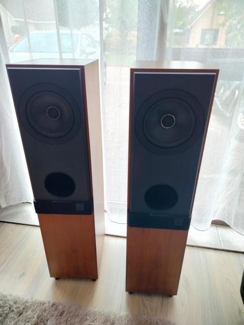 KEF 103.4 103/4 Reference - Overhauled and in great conditio, Audio, Tv en Foto, Luidsprekers, Gebruikt, Front, Rear of Stereo speakers