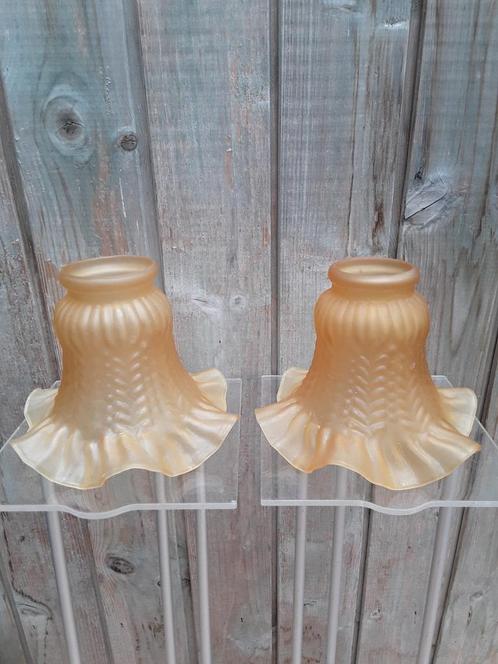 2 vintage lampekapjes, rokmodel, samen, Huis en Inrichting, Lampen | Lampenkappen, Zo goed als nieuw, Minder dan 25 cm, Rond, Ophalen of Verzenden