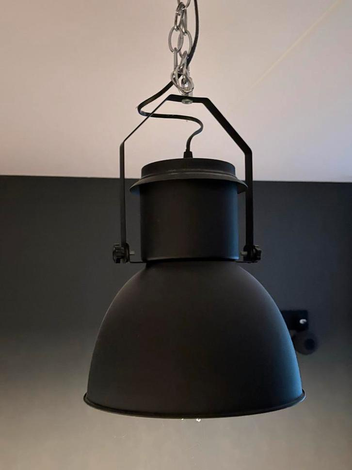 Industriële Zwarte Hanglamp, Huis en Inrichting, Lampen | Hanglampen, Nieuw, Minder dan 50 cm, Metaal, Ophalen of Verzenden