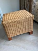 Rieten hocker - voetenbankje - poef - 50x40x40cm, Ophalen, 50 tot 75 cm, Riet of Rotan, Zo goed als nieuw