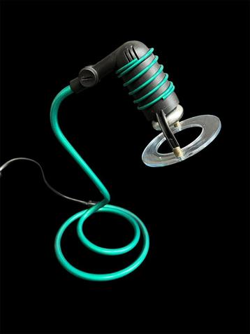 Postmoderne Esto tafellamp, “snake”spot, spiraal, turquoise beschikbaar voor biedingen