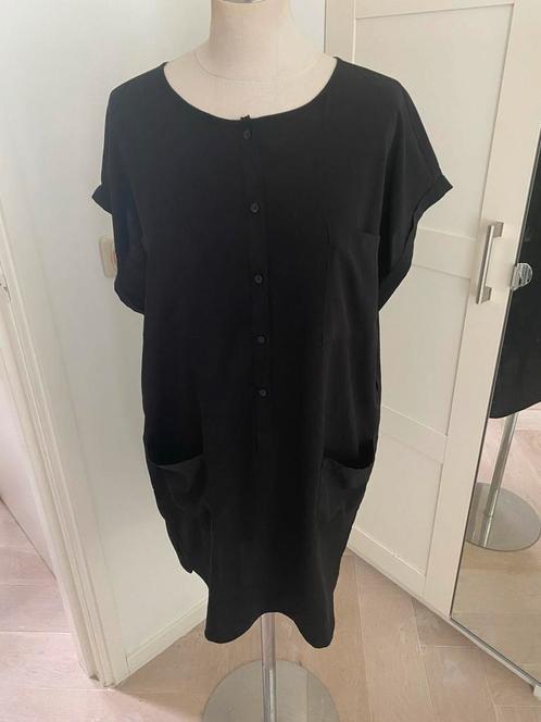 Zwarte Jurk Jacqueline de Yong Maat 36, Kleding | Dames, Jurken, Zo goed als nieuw, Maat 36 (S), Zwart, Knielengte, Ophalen of Verzenden