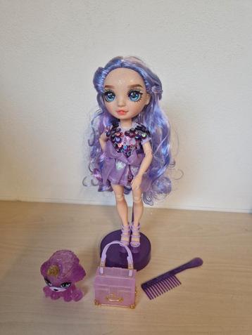 Rainbow High Violet willow beschikbaar voor biedingen