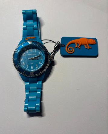 Leuk jongenshorloge - Blauw beschikbaar voor biedingen