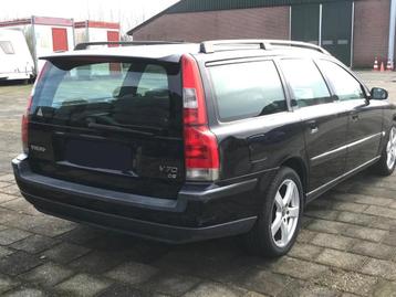 Onderdelen Volvo V70 D5 2004 Titanium 452-46 beschikbaar voor biedingen