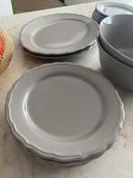 Exenos Borden - Weinig Gebruikt, Huis en Inrichting, Keuken | Servies, Ophalen of Verzenden, Zo goed als nieuw, Bord(en), Effen