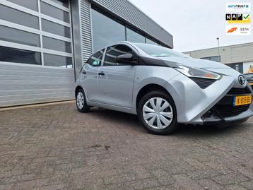 Toyota Aygo 1.0 VVT-i x-fun*ELEK RAMEN*CV*AIRCO* beschikbaar voor biedingen