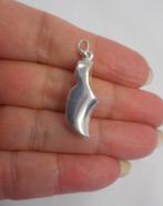 Zilveren vintage klomp hanger nr.1152, Overige voorstellingen, Verzenden, Zo goed als nieuw, Zilver