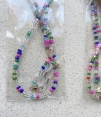 Brillenkoord, bril ketting van gekleurde glaskraaltjes, Overige merken, Overige kleuren, Ophalen of Verzenden, Zo goed als nieuw