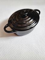 Serveerpan mini rond met deksel +/- 15 cm, zwart Intermezzo, Ophalen of Verzenden, Zo goed als nieuw, Overige stijlen, Schaal of Schalen