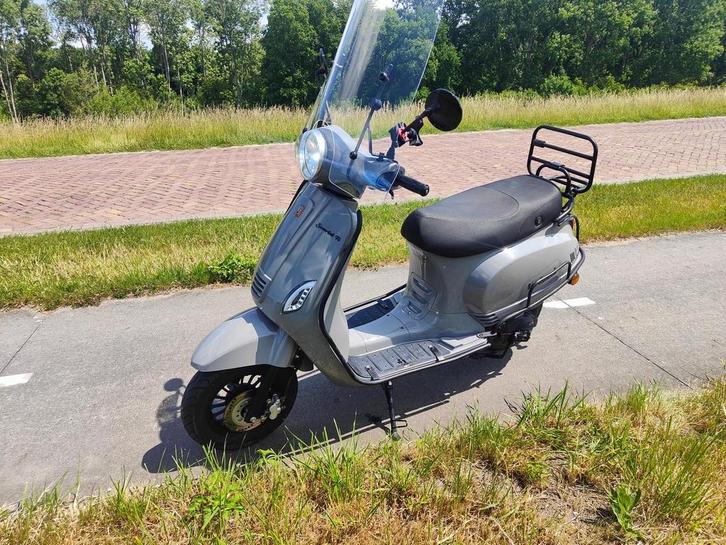 La Souris - Sourini R | Zgan | 2021 | Weinig Km, Fietsen en Brommers, Snorfietsen en Snorscooters, Zo goed als nieuw, Overige merken