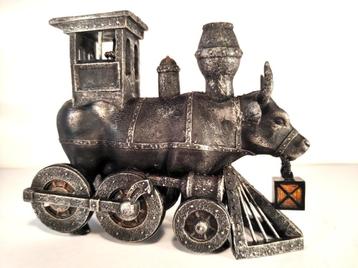 CowParade / Cow Parade Koe “Moo Choo-All Aboard!” MEDIUM beschikbaar voor biedingen