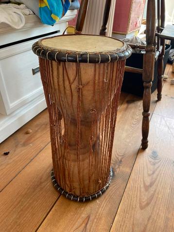 Afrikaanse trommel percussie instrument hout 