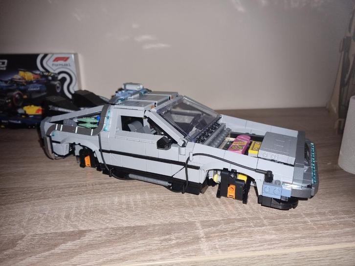 Lego Backt to the future DMC12, Hobby en Vrije tijd, Modelauto's | 1:5 tot 1:12, Zo goed als nieuw, Auto, 1:9 t/m 1:12, Ophalen of Verzenden