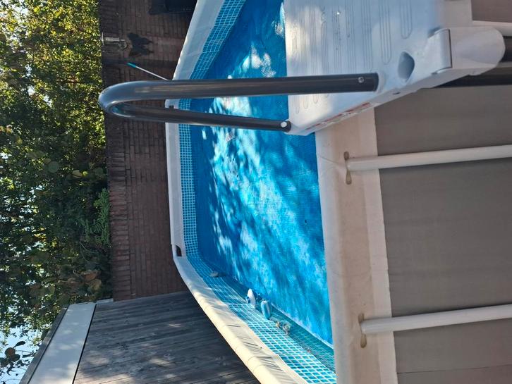 Intex zwembad, Tuin en Terras, Zwembad-toebehoren, Zo goed als nieuw, Ophalen of Verzenden