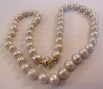 Parelcollier met 14 Karaat bicolor gouden slot, 28.51 gram, Verzenden, Goud, Ketting, Met edelsteen