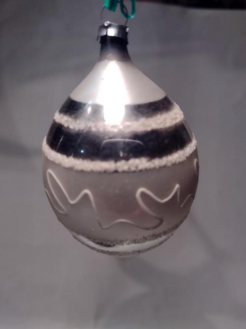 oude kerstbal druppel zilver H 7,5 cm, Diversen, Kerst, Gebruikt, Ophalen of Verzenden