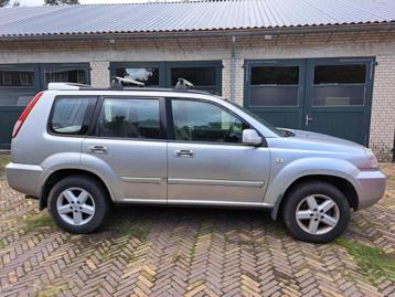 Nissan Xtrail 4x4 Automaat 2.5 benzine beschikbaar voor biedingen