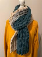 Handgemaakte Gehaakte Sjaal - Uniek en Warm!, Kleding | Dames, Mutsen, Sjaals en Handschoenen, Ophalen of Verzenden, Zo goed als nieuw