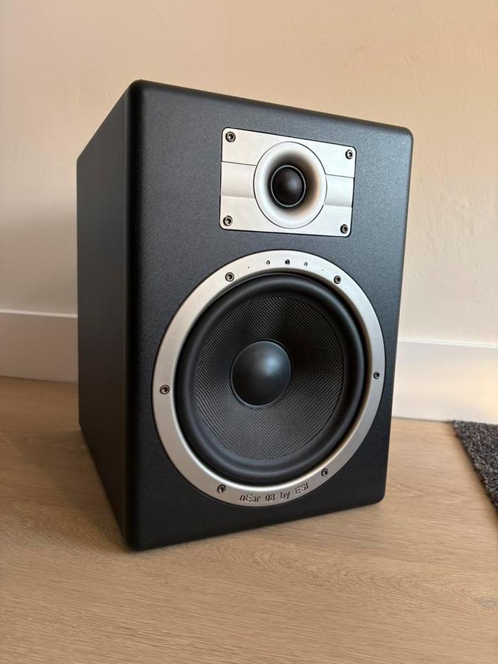 Een set studio monitoren: ESI nEar08 eXperience 8”, Audio, Tv en Foto, Luidsprekers, Gebruikt, Front, Rear of Stereo speakers