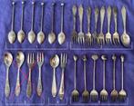 Diverse setjes lepeltjes van zilver of verzilverd (pleet)., Ophalen of Verzenden