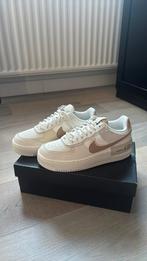 Nike air force 1 shadow beige 40,5, Beige, Nike, Nieuw, Ophalen of Verzenden