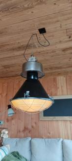 Originele, industriële hanglamp/fabriekslamp, Huis en Inrichting, Ophalen, Gebruikt, Glas, Minder dan 50 cm