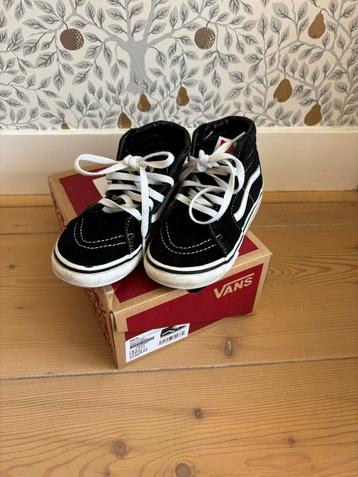 Vans zwart hoog model maat 25 unisex beschikbaar voor biedingen