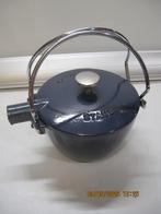 staub theepot gietijzer (341), Ophalen of Verzenden, Zo goed als nieuw, Gietijzer, Overige typen