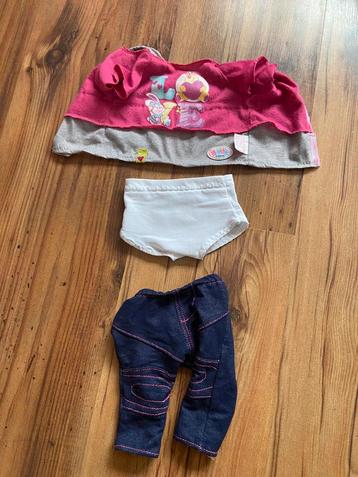 Baby Born kleding: 5 setjes beschikbaar voor biedingen
