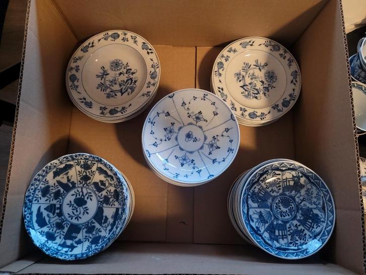 Porseleinen serviesgoed Ilmenau & Oosters decor, Huis en Inrichting, Keuken | Keukenbenodigdheden, Zo goed als nieuw, Ophalen