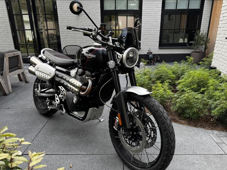 Als nieuwe Triumph scrambler 1200xc - 9.000 km, Motoren, Motoren | Triumph, Particulier, Naked bike, meer dan 35 kW, 2 cilinders