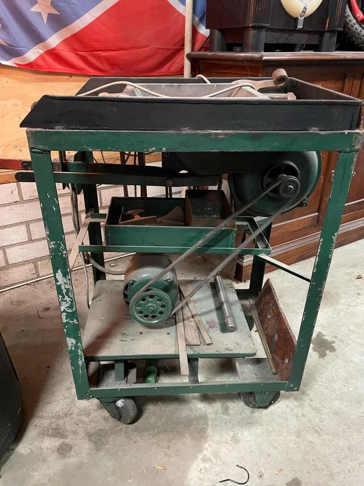 Mobiele Smidse met Gereedschap, Doe-het-zelf en Verbouw, Gereedschap | Overige machines, Gebruikt, Ophalen of Verzenden