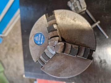 Tos 100mm drieklauw op MC4 flens beschikbaar voor biedingen