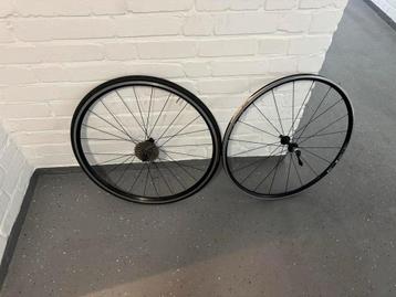 Set racefiets wielen DT Swiss 460 beschikbaar voor biedingen