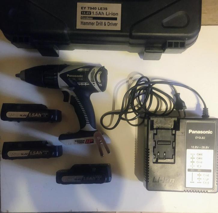 Panasonic EY7940 14,4V klopboormachine – €70, 3 accu’s!, Doe-het-zelf en Verbouw, Gereedschap | Boormachines, Zo goed als nieuw