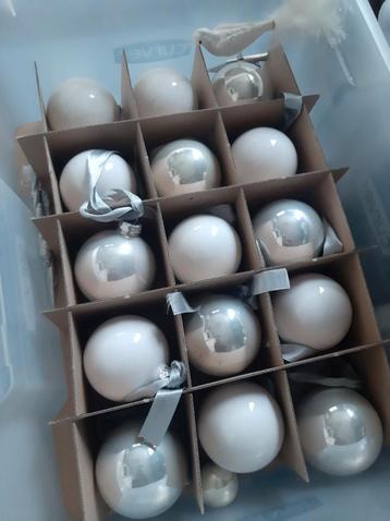 Kerstballen glas en complete decoratie voor kerstboom roze e beschikbaar voor biedingen