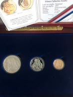 Goud en zilveren proof penningen set Geboorte Amalia, Postzegels en Munten, Munten | Nederland, Setje, Koningin Beatrix, Goud