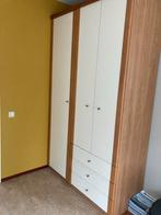 IKEA 3-deurs kledingkast - 140x235x60 cm, Huis en Inrichting, Kasten | Kledingkasten, Ophalen, Gebruikt, 100 tot 150 cm, 200 cm of meer