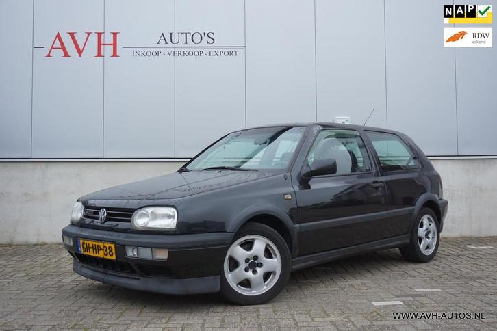 Volkswagen Golf 2.0-16V GTI, 110 kw, Origineel NL-auto!, Auto's, Volkswagen, Te koop, Golf, Centrale vergrendeling, Lichtmetalen velgen