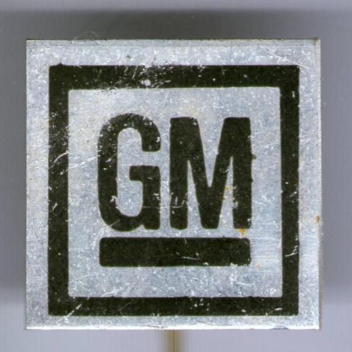 GM General Motors blik auto speldje ( B_135 ), Verzamelen, Speldjes, Pins en Buttons, Zo goed als nieuw, Speldje of Pin, Transport
